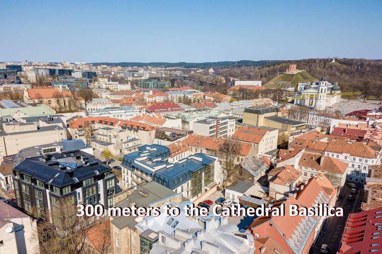 Happy Inn Presidential, Self Check-In, Parking In The Underground Garage VNO Exterior foto